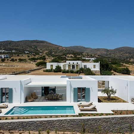 Villa Complex White And Rocks Парос Екстериор снимка