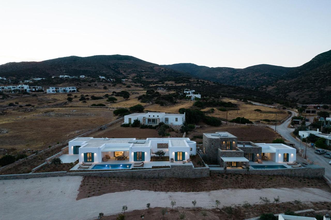Villa Complex White And Rocks Парос Екстериор снимка