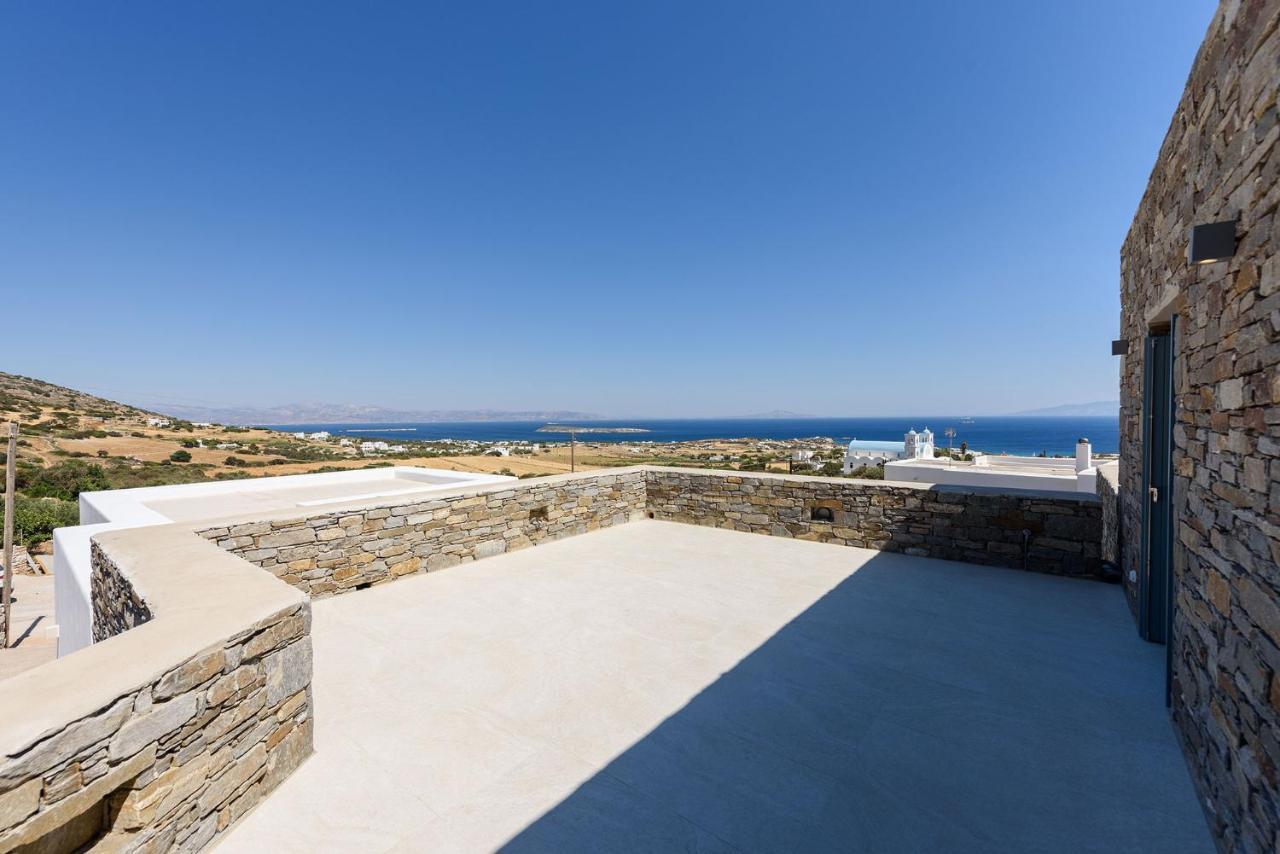 Villa Complex White And Rocks Парос Екстериор снимка
