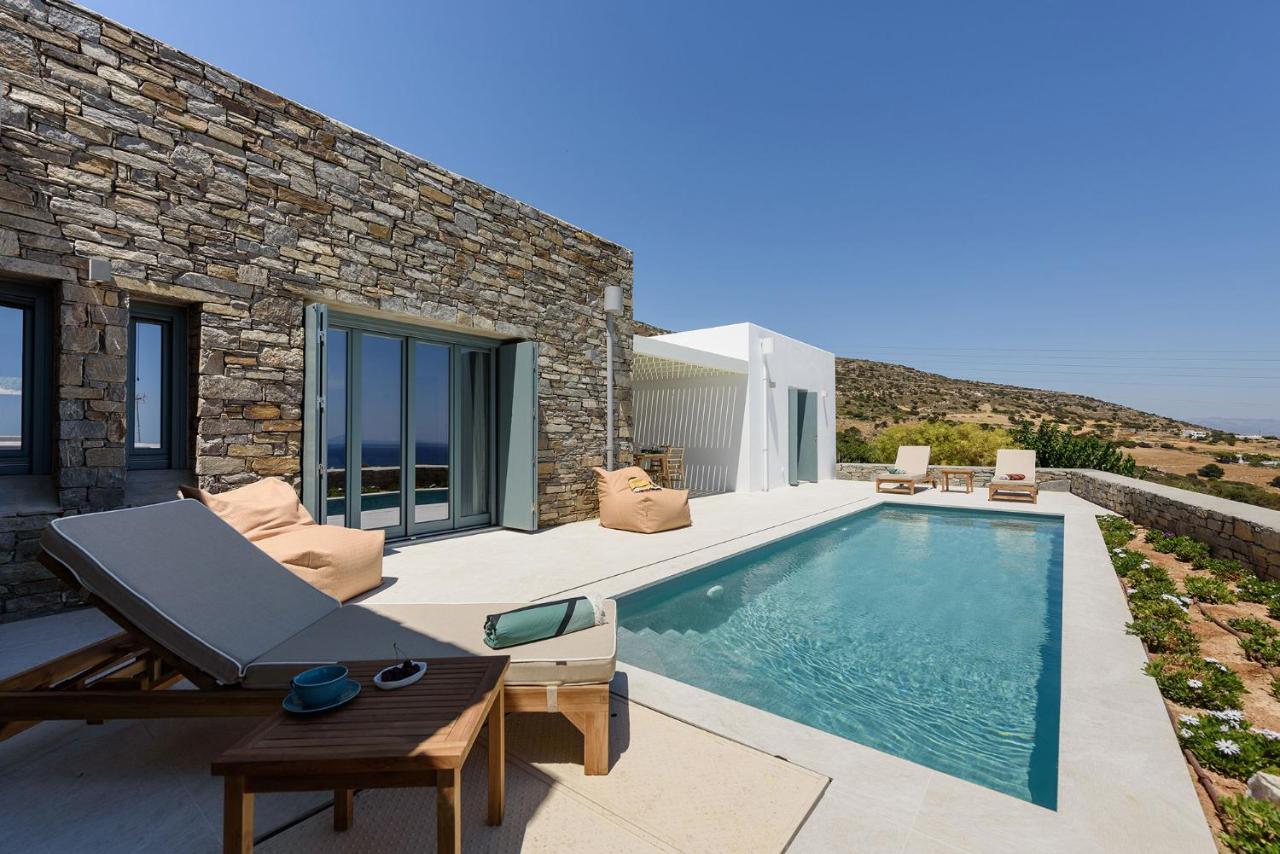 Villa Complex White And Rocks Парос Екстериор снимка